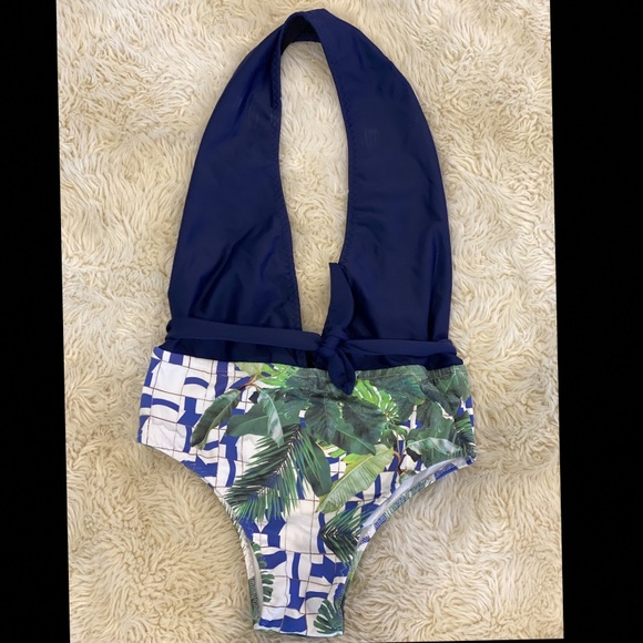 Other - One piece tropical swimsuit